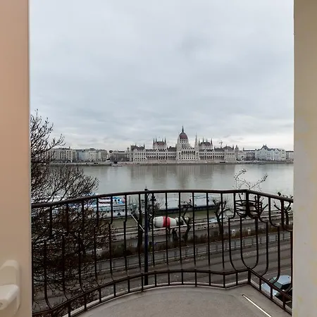 Apartman The Parliament View Budapest